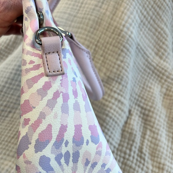 Elegant Pink and White Satchel - Picture 5 of 10